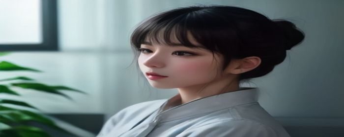 律师在办公桌前翻阅网络安全法律文书，背景书架整齐，暖光氛围，象征专业法律解读
